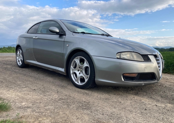 Alfa Romeo GT cena 3300 przebieg: 224947, rok produkcji 2005 z Głuchołazy małe 137